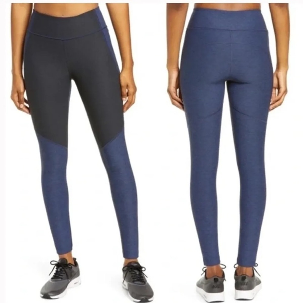 Outdoor Voices Tech Sweat Leggings 3/4 Length Capri Blue Black Women Size Medium